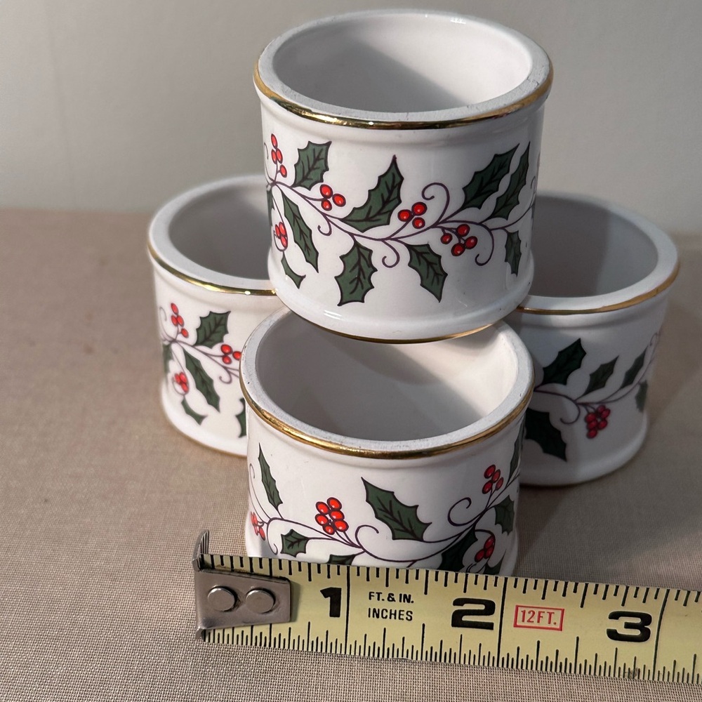 Festive Holly Berry Ceramic Napkin Rings - Picture 4 of 8